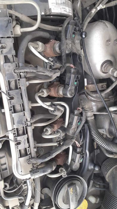 Injector Seat Ibiza 6J 1.6 TDI cod 03L130277B