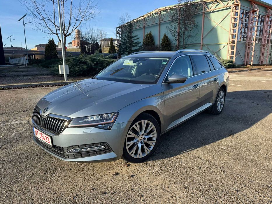 Skoda Superb, model facelift 2021/ Premium Edition/Matrix/Piele