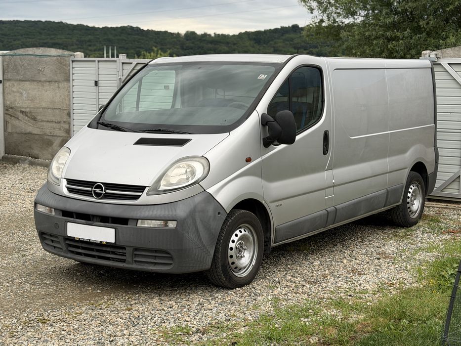 Opel Vivaro Lung - 1.9 CDTI - 101 CP - Aer Conditionat 206.000 KM