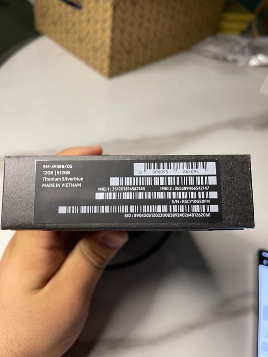 Vând Samsung Galaxy S25 Ultra 512Gb