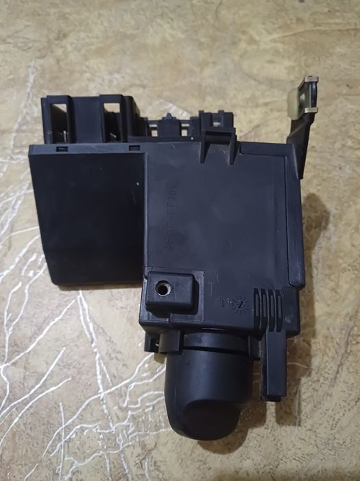 Мерседес W210 луппарик.