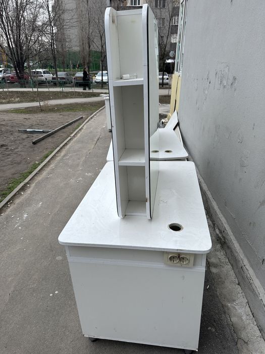 Мебель для салонов кросаты