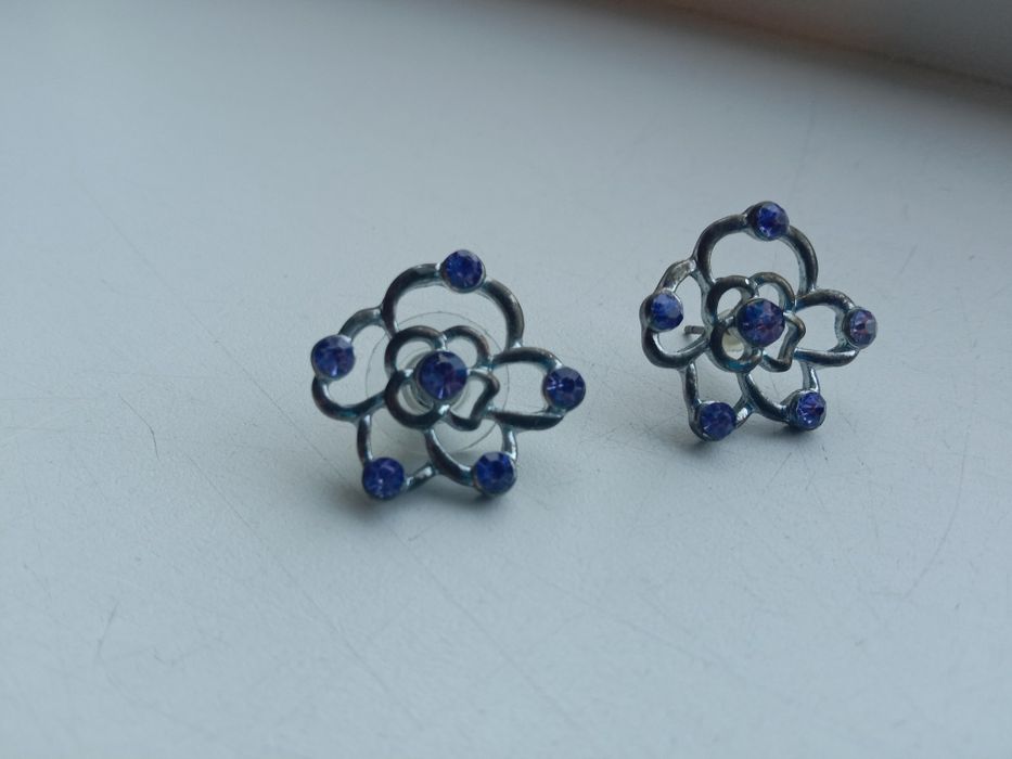 Серёжки 300 за две пары