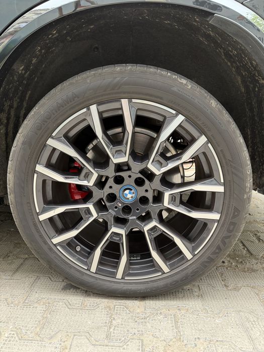 Резина Yokohama 315/35r21