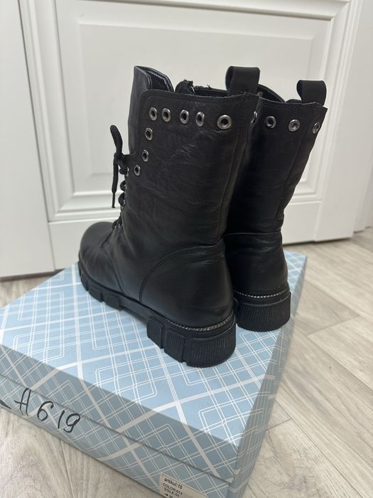 Сапоги женские р42