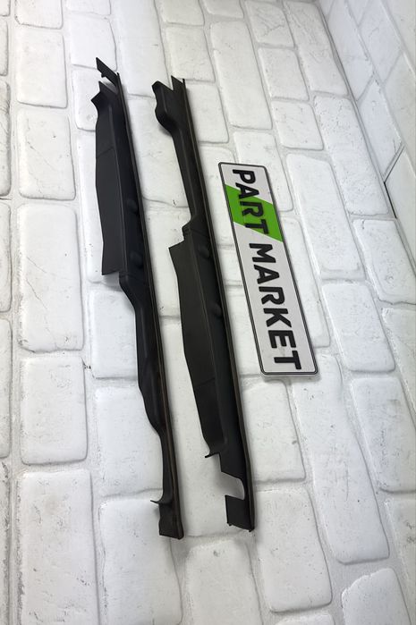 Капаци AUDI A4 B9 8W0820581 8W0820582