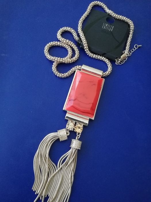 Ново колие OASIS Limited Edition