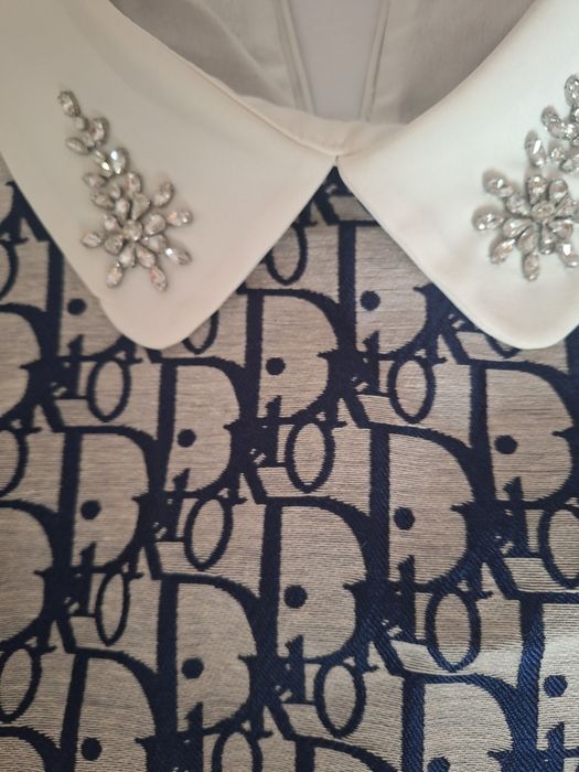 Красива дамска рокля