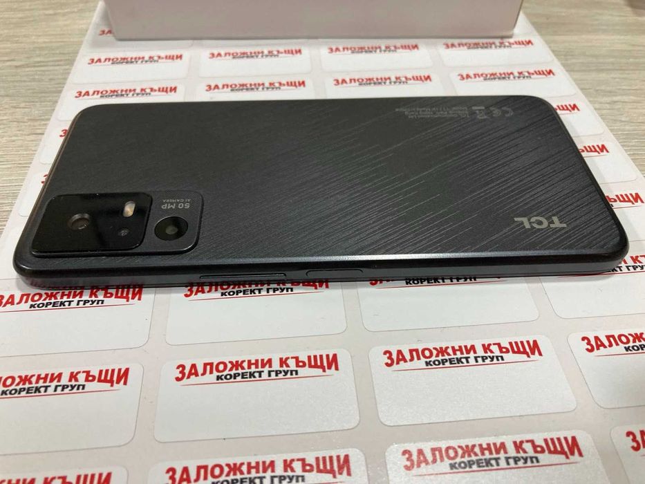 TCL 40R 5G 64 GB 4 RAM Starlight Black