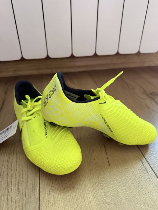 Чисто нови  професионални бутонки Nike Phantom Venom Elite ACC 36 номер
