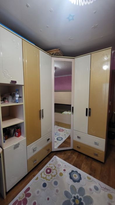 Детская спальня (кровать и стенка)