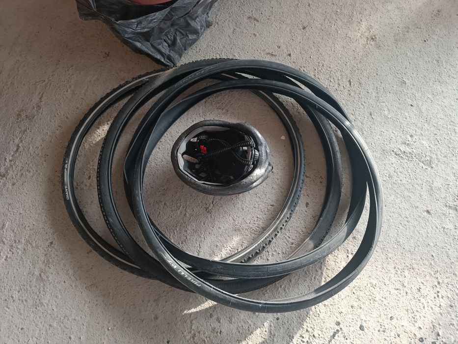 Giant Revolt 1 Dark Blue