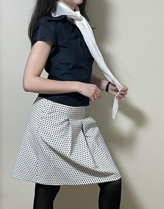 Елегантна официална пола