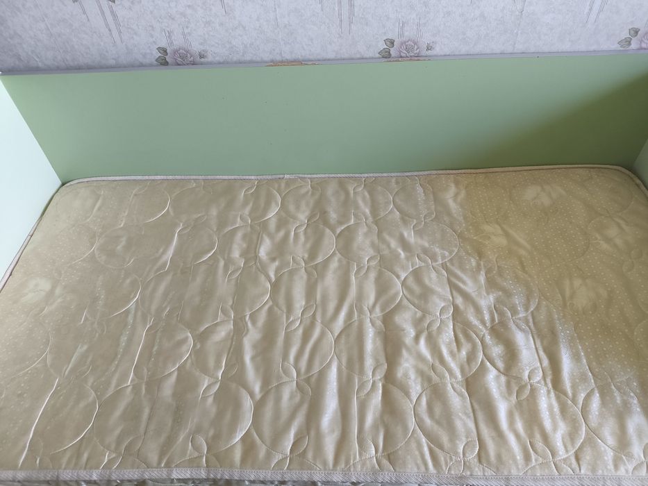 Продам детскую кровать