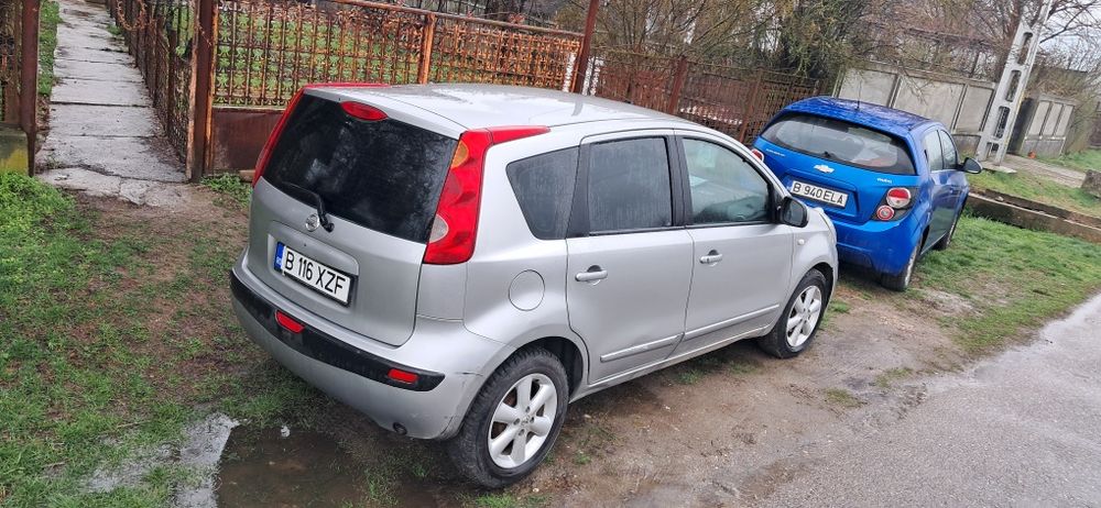 Vand sau schimb Nissan note