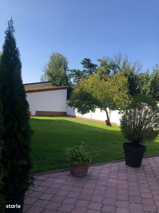 Vila  individuala situata in apropiere de British School