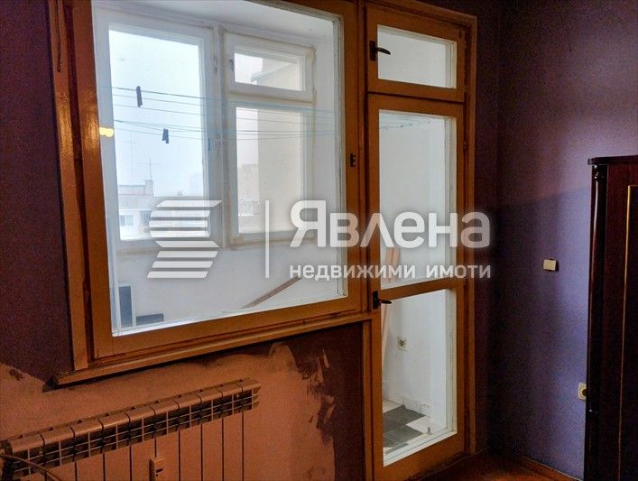 Тристаен апартамент