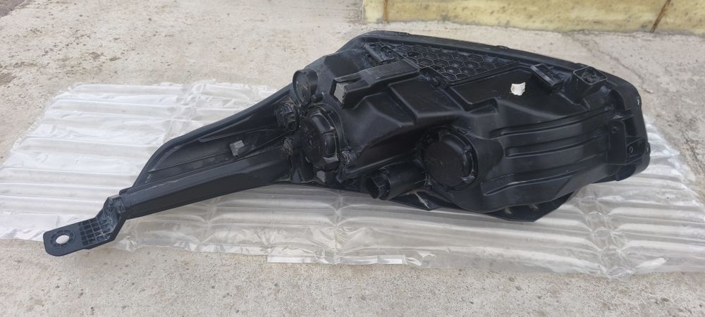 Фара правая Киа Сид Комфорт 92102J7001