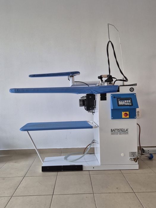 Statie industriala de calcat BATTISTELLA - masa+boiler+fier