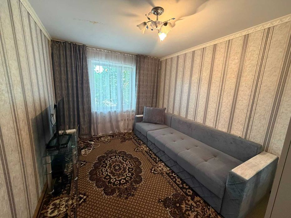 Продам 3-х ком квартиру Ауэзова 61
