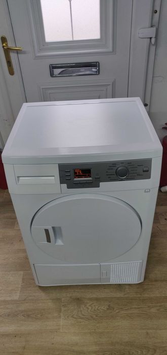 Uscator de haine Electra Bergenz de 7 kg Cu pompa de caldura