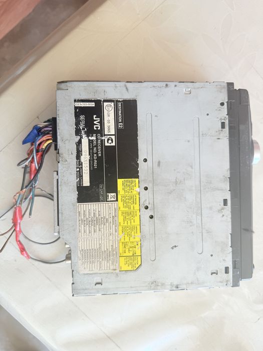 Продам автомагнитола JVC KD-R521.