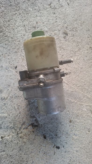 Хидравлична помпа за WV