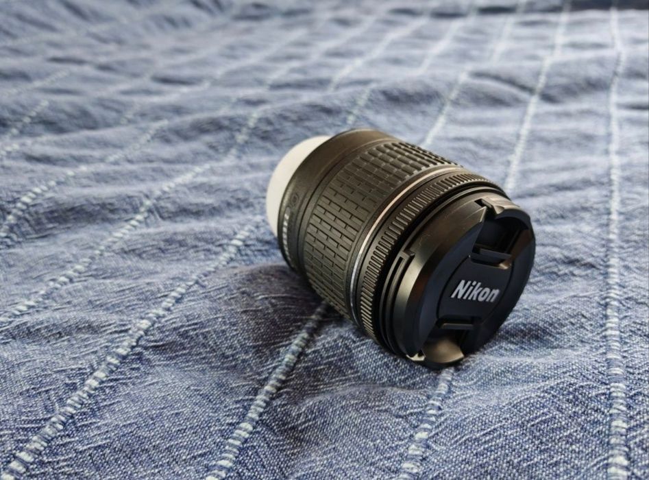 Фотоапарат Nikon D3500 с два обектива