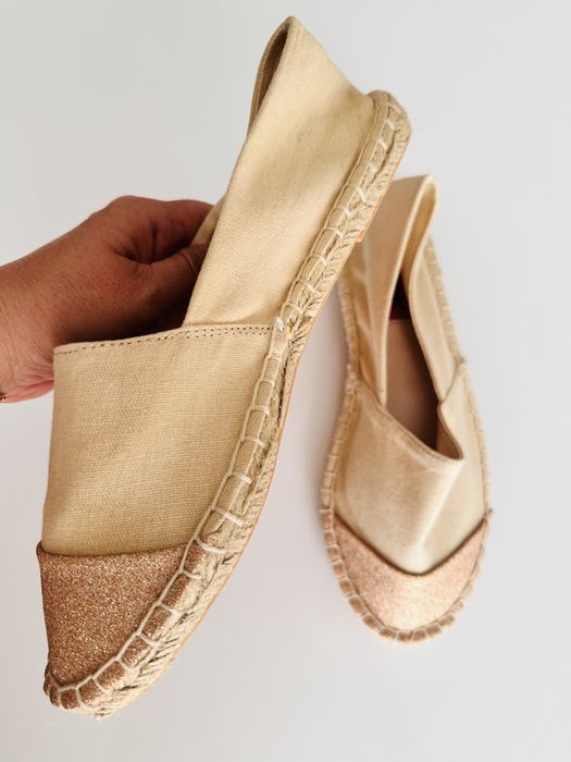 Нови еспадрили London Rebel