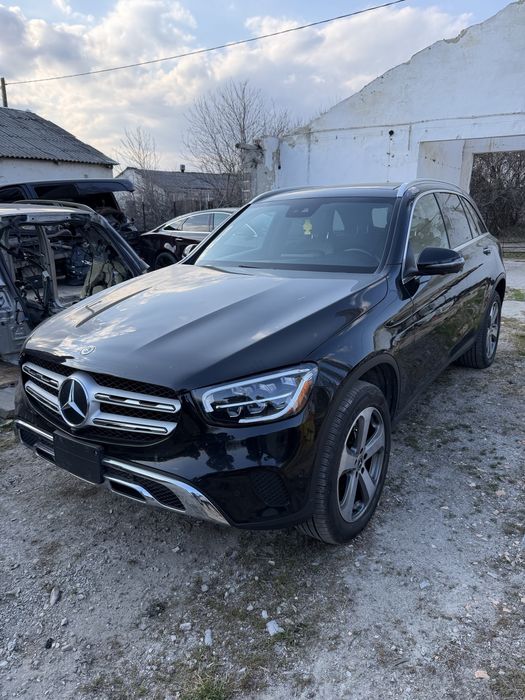 Dezmembrez Mercedes GLC C253, 2.0 Benzina, 264920