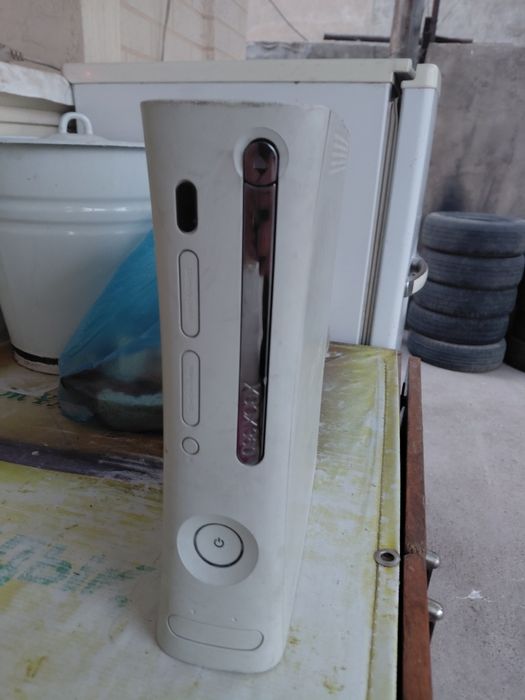 Xbox 360 В хорошем состоянии.