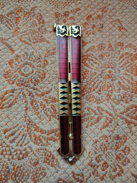 Продам. Нож-бабочка.