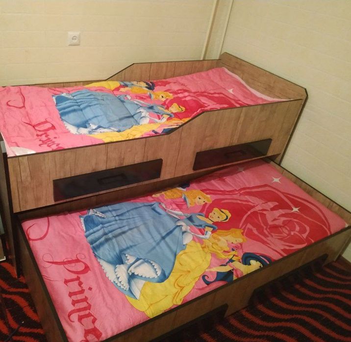 Крават сотилади 2 тали