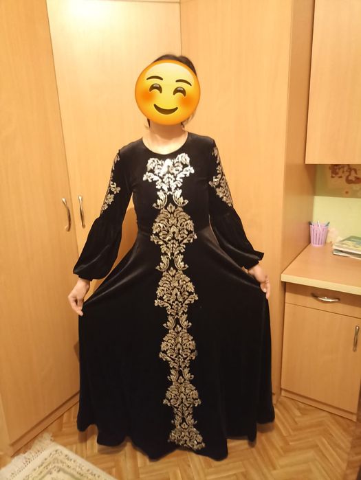 Вечерняя платье .