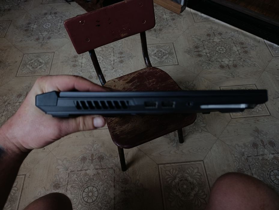 Продам игровой ноутбук