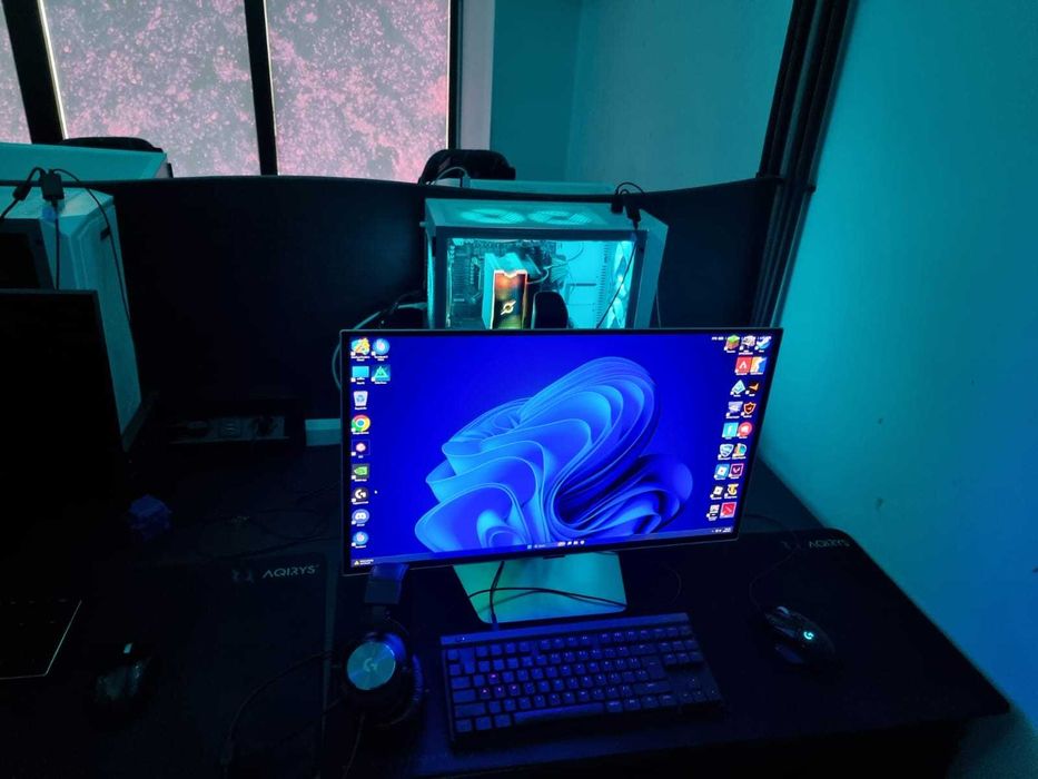 Vand afacere la cheie, sala de gaming unica in Bacau, pozitie centrala