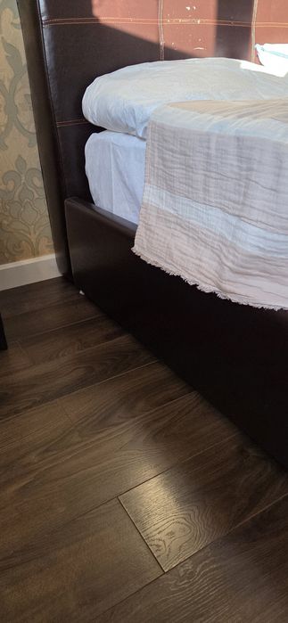 Кровать двуспальная