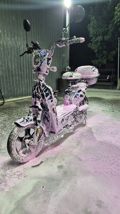 Skuter sotiladi srochna aybi yoq