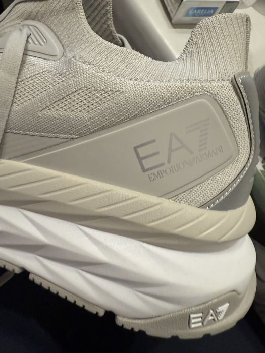 Маратонки       Унисекс. EA 7