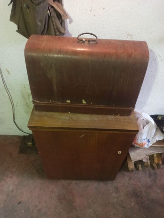 Продавам две шевни машини