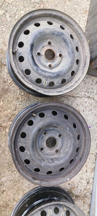 автомобилни джанти 15 цола 9 бр.