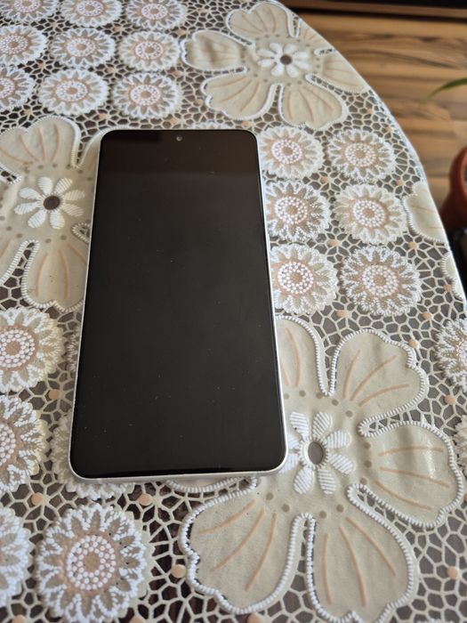 Samsung s21 fe отличен