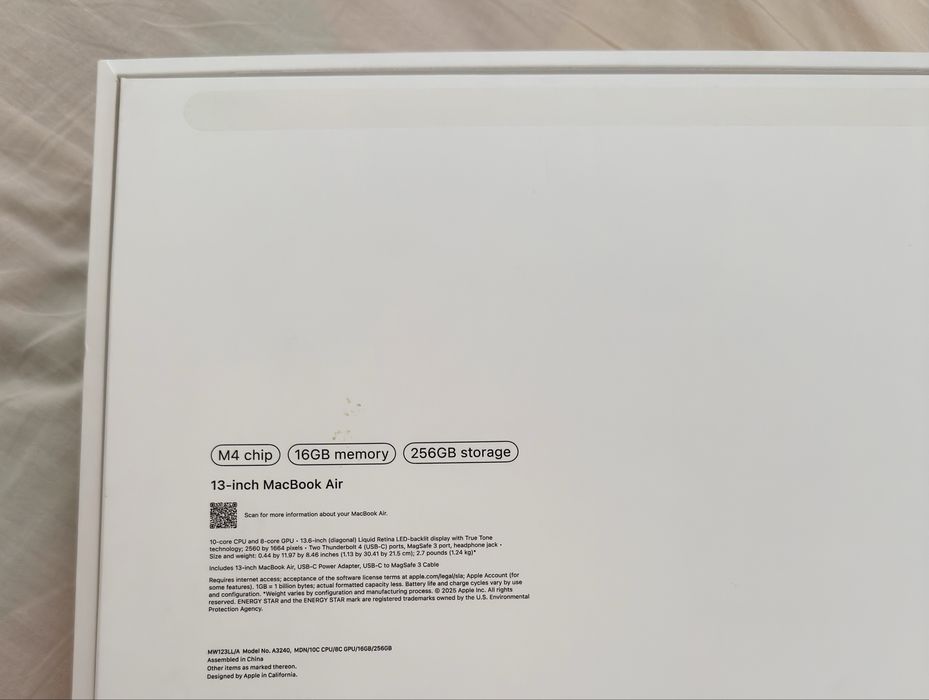 Macbook Air 13 M4 Новый из US