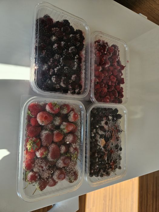 Ягоды замороженные