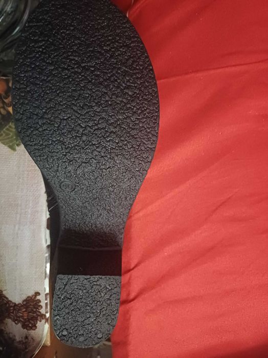 Нови ботуши естествен черен велур