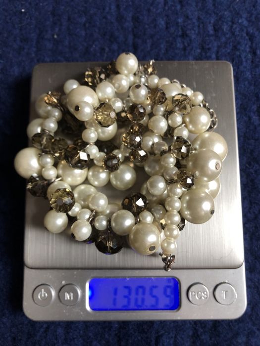 Продавам сребърни и декоративни бижута