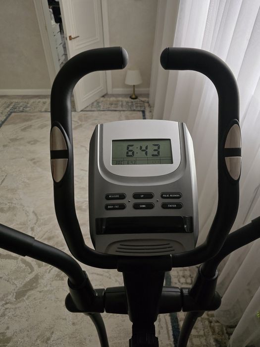 Эллиптический тренажер