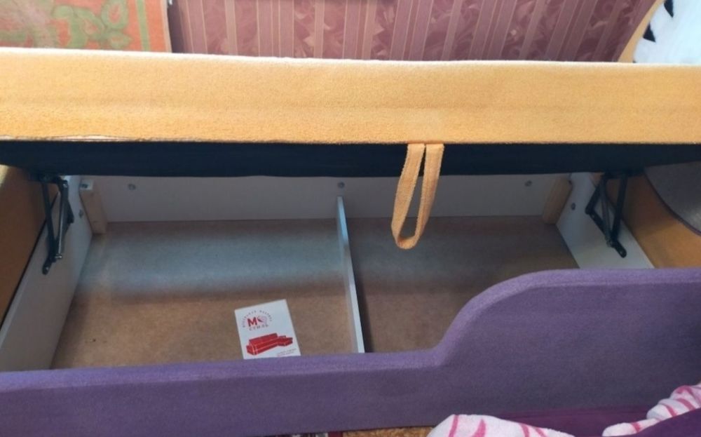 Кровать детская .