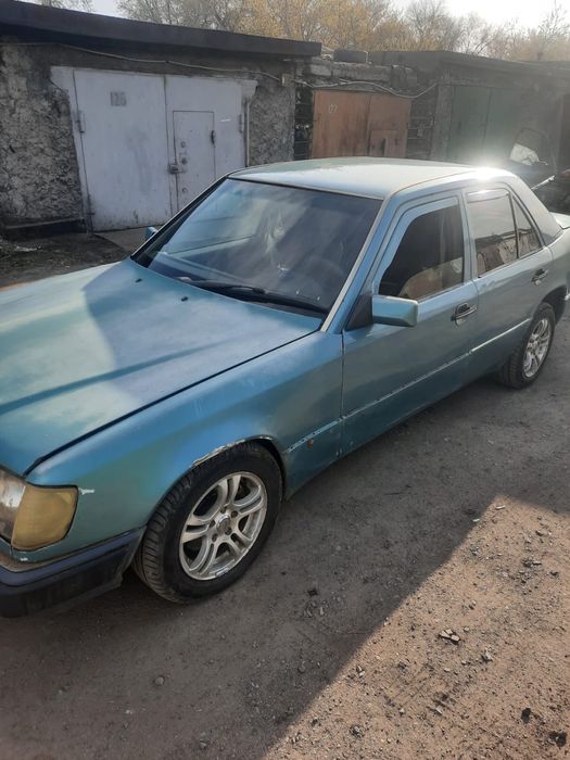 Продам Mercedes Benz 124