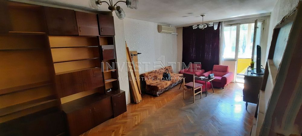 Продава се Четиристаен апартамент в Варна, Нептун - 120 кв.м за 1717 €/кв.м - Снимка #1